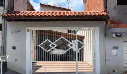 Sobrado a venda no Jd. Morada do Sol