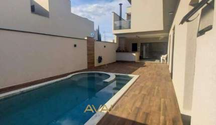 Lindissima casa com piscina 3 dormitorios 2 suites com closet