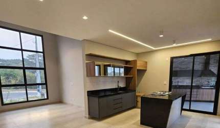 Casa térrea à venda no Condomínio Park Gran Reserve em Indaiatuba-sp