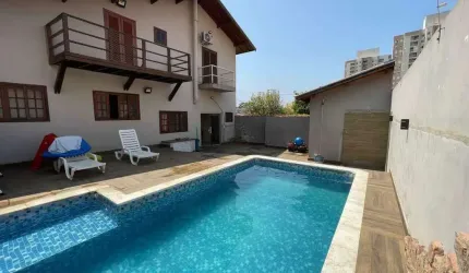 Sobrado a Venda - Localização Privilegiada