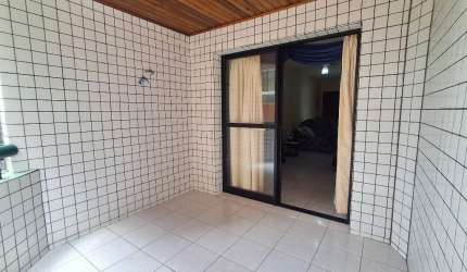 Oportunidade! Amplo apartamento no Boqueirão