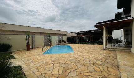 Casa com 4 dormitórios à venda, 420 m² por R$ 1.910.000,00 - Vila Resende - Caçapava/SP