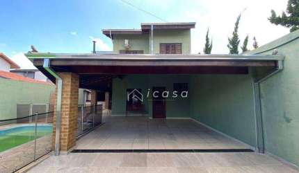 Sobrado com 3 dormitórios à venda, 210 m² por R$ 695.000,00 - Village das Flores - Caçapava/SP