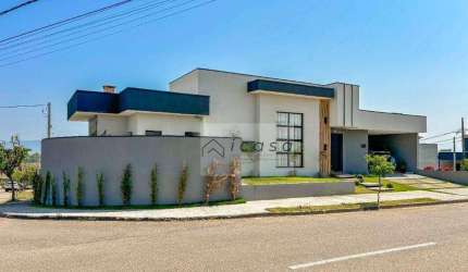 Casa com 3 dormitórios à venda, 150 m² por R$ 1.380.000,00 - Condomínio Terras do Vale - Caçapava/SP
