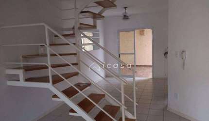 Sobrado com 3 dormitórios à venda, 110 m² por R$ 520.000,00 - Esplanada Independência - Taubaté/SP