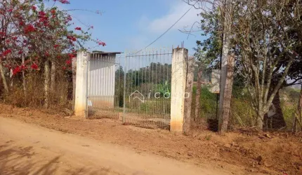 Chácara com 1 dormitório à venda, 2000 m² por R$ 320.000,00 - Guamirim - Caçapava/SP