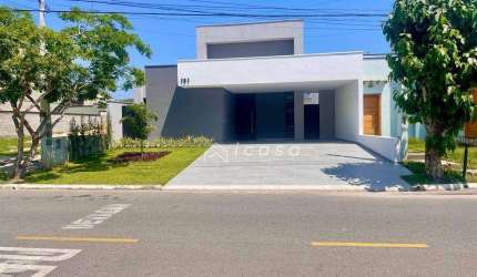 Casa com 3 dormitórios, 180 m² - venda por R$ 1.256.000,00 ou aluguel por R$ 8.238,00/mês - Campos Do Conde - Tremembé/SP