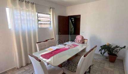 Casa com 4 dormitórios à venda, 187 m² por R$ 600.000,00 - Vila Resende - Caçapava/SP