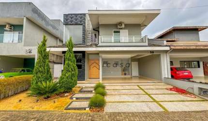 Sobrado com 3 dormitórios à venda, 200 m² por R$ 1.450.000,00 - Piedade - Caçapava/SP
