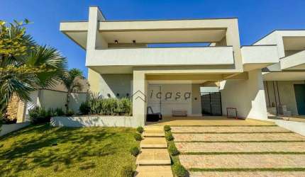 Casa com 3 dormitórios à venda, 147 m² por R$ 1.280.000,00 - Condomínio Terras do Vale - Caçapava/SP