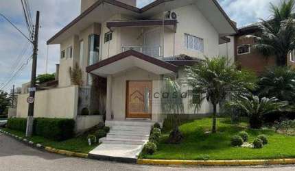 Sobrado com 3 dormitórios à venda, 240 m² por R$ 2.200.000,00 - Villa Branca - Jacareí/SP