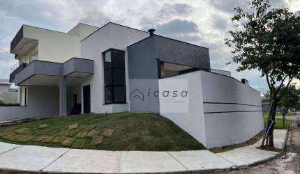 Casa com 3 dormitórios à venda, 167 m² por R$ 1.200.000,00 - Condomínio Terras do Vale - Caçapava/SP