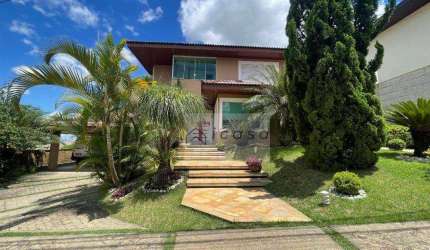 Sobrado com 4 dormitórios à venda, 300 m² por R$ 2.300.000,00 - Residencial Santa Helena - Caçapava/SP