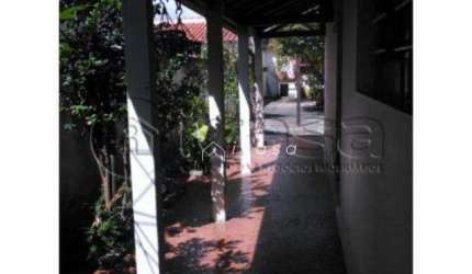 Sobrado com 3 dormitórios à venda, 322 m² por R$ 950.000,00 - Vila Resende - Caçapava/SP