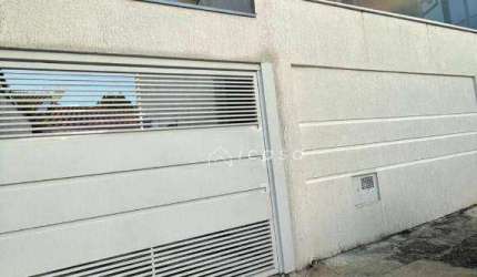 Sobrado com 3 dormitórios à venda, 220 m² por R$ 600.000,00 - Vila Santos - Caçapava/SP