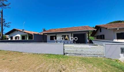 Casa com 3 dormitórios para alugar, 120 m² por R$ 2.450,00/mês - Centro - Balneário Barra do Sul/SC