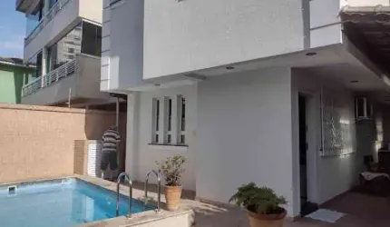 Sobrado com 3 dormitórios à venda, 100 m² por R$ 1.710.000,00 - Aparecida - Santos/SP