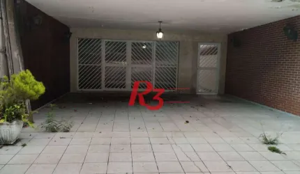Excelente casa com 4 dormitórios sendo 1 suíte