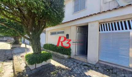 Sobrado com 3 dormitórios à venda, 146 m² por R$ 380.000,00 - Vila Cascatinha - São Vicente/SP