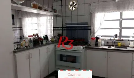 Casa com 3 dormitórios à venda, 220 m² - Cidade Naútica - São Vicente/SP