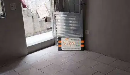Casa com 2 dormitórios para alugar, 60 m² por R$ 950,00/mês - Vila Zat - São Paulo/SP