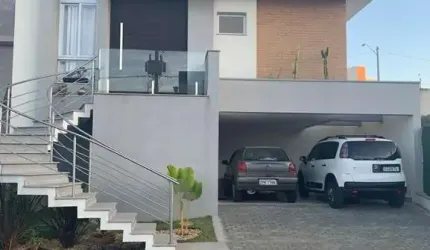 Sobrado à venda em Campinas, Parque Rural Fazenda Santa Cândida, com 3 suítes, com 161 m²