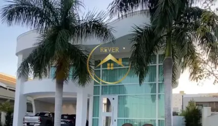 Casa à venda em Paulínia, São Bento, com 4 quartos, com 430 m², Condomínio Vila Bela Florença