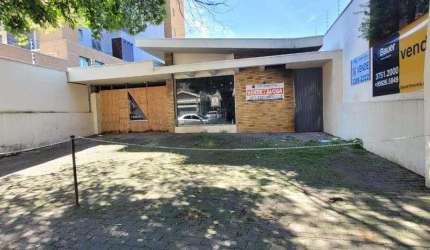 Casa à venda em Campinas, Cambuí, com 3 quartos, com 698.6 m²