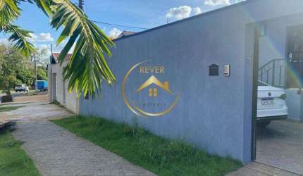 Casa à venda em Campinas, Jardim Nova Europa, com 2 suítes, com 205 m²