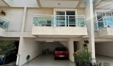Sobrado com 3 dormitórios à venda, 174 m² por R$ 165.000,00 - Vila Bertioga - São Paulo/SP
