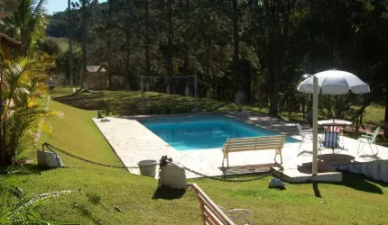 Chácara com 5 dormitórios à venda, 13500 m² por R$ 1.000.000 - Bairro Pedras de Ouro - Itatiba/SP