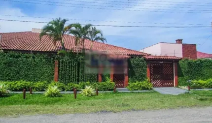 Casa com 3 dormitórios à venda, 175 m² por R$ 680.000,00 - Balneário Marazul - Itanhaém/SP