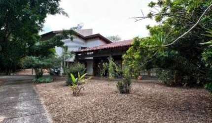 Casa com 3 dormitórios à venda, 337 m² por R$ 1.100.000,00 - Condomínio Haras São Luiz - Salto/SP