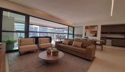 Apartamento para venda por R$ 5.500.000,00 ou locação por R$ 30.000,00/mês na Chácara Santo Antônio