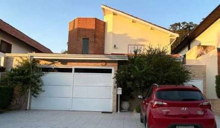 Casa para venda por R$ 2.900.000,00 em Alphaville- SP