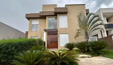 Casa à venda por R$ 3.900.000,00 em Alphaville - SP