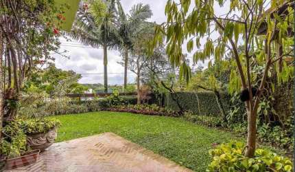 Casa para venda por R$3.500.000 ou locação R$18.OOO no Cidade Jardim, SP.