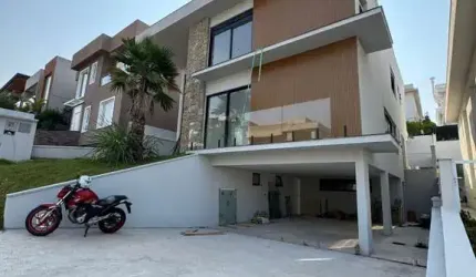 Casa nova para venda ou locação no Tamboré 11 - Santana de Paraníba/SP