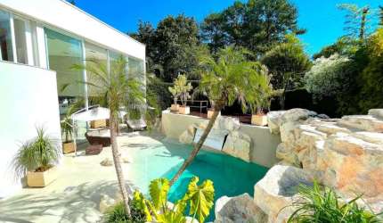 Casa para venda e locação por R$ 13.500.000,00 ou R$ 70.000,00 em Alphaville, Barueri - SP