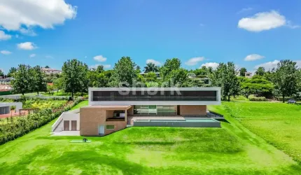 Casa para venda por R$ 22.000.000,00 ou locação por R$ 135.000,00/mês em Bragança Paulista-SP