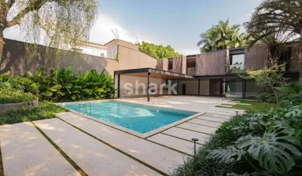 Casa para venda por R$49.700.000,00 no Jardim Europa, São Paulo.