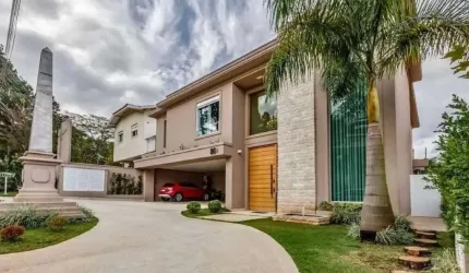 Casa para venda e locação por R$ 10.500.000,00 em Alphaville,  Santana de Parnaíba-SP