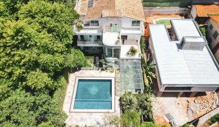 Casa para venda e locação em Cidade Jardim - SP.