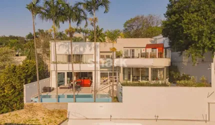 Casa para venda por R$10.000.000,00 ou locação R$50.000,00 no Jardim Guedala - SP