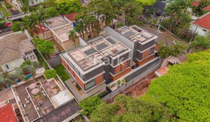 Casa em condomínio fechado à venda por R$16.000.000,00 em Jardim Paulistano - SP