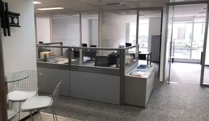 Sala comercial conjugada a venda por R$ 584.220,00 em Alphaville- SP