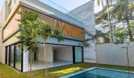 Casa à venda por R$ 10.200.000,00 no Brooklin Paulista, São Paulo, SP