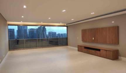 Apartamento para venda por R$ 6.800.000,00 e locação por R$ 32.000,00 no Real Parque, São Paulo, SP