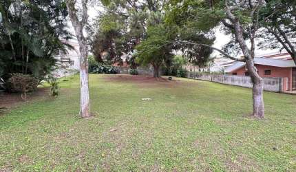 Terreno à venda por R$ 1.500.000,00 em Alphaville, Santana de Parnaíba, SP
