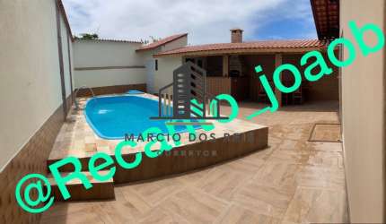 Linda Casa com 2 Dormitórios e 2 Suítes